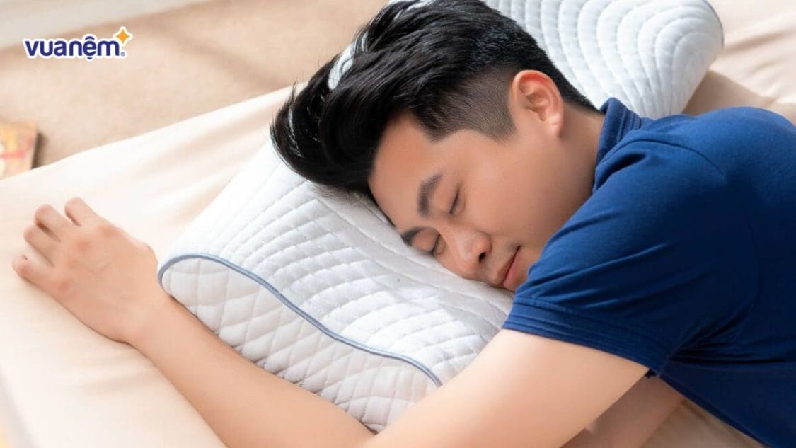 Cách nâng cao chất lượng giấc ngủ của vận động viên giúp phục hồi cơ bắp, tăng hiệu suất tập luyện và duy trì phong độ ổn định với các phương pháp khoa học.