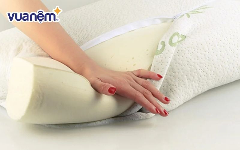 Chi phí vệ sinh và giặt ủi gối ôm khá tốn kém