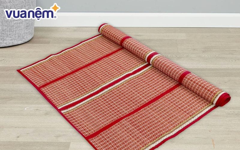 Chiếu cói một loại chiếu thường được sử dụng phổ biến trong văn phòng