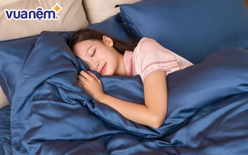 Nhiệt độ phòng thấp khiến da khô, nứt nẻ