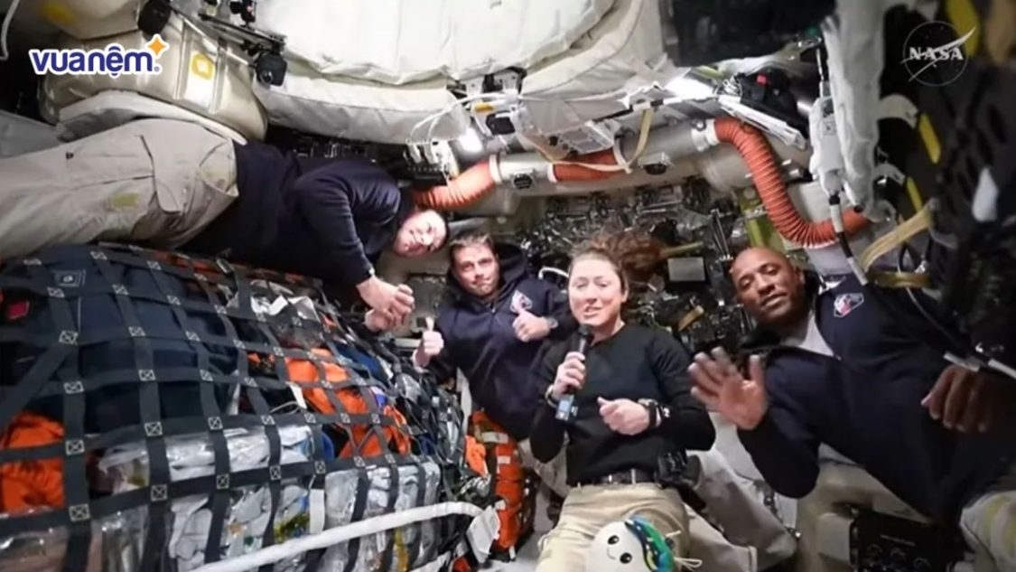 Giấc ngủ của các phi hành gia có gì khác biệt so với trên Trái Đất?