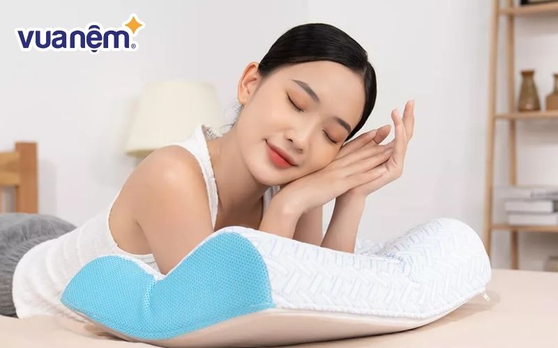 Gối foam công thái học cao cấp Comfy Nami
