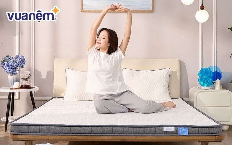 Không nên tập thể dục cường độ cao trước khi ngủ