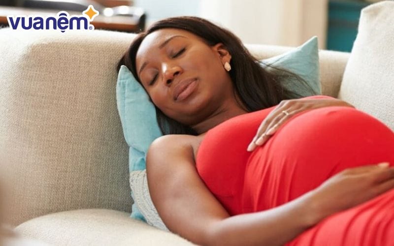 Tuy vậy, mẹ bầu không nên ngủ trưa quá nhiều để tránh gây ảnh hưởng đến sức khỏe