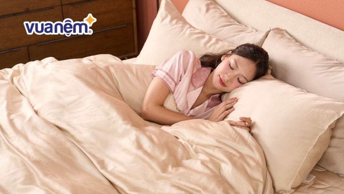 Tại sao ngủ không được quay mặt vào tường?