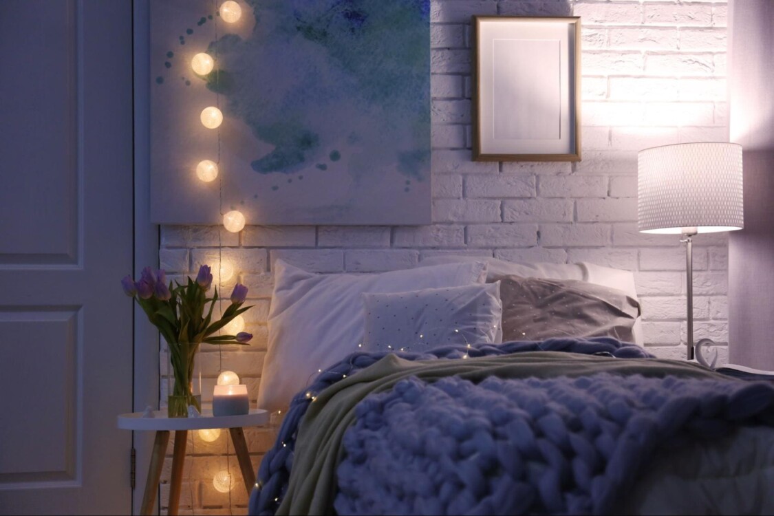 ý tưởng thiết kế phòng ngủ cho khách với tiện ích ánh sáng