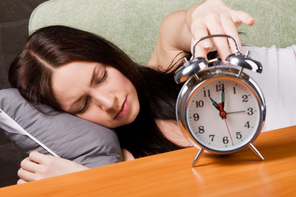 Thiết lập đồng hồ sinh học giúp ngủ đúng giờ và đủ giấc cho cơ thể