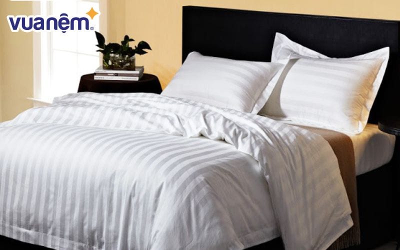 Ga trải giường tiêu chuẩn ở các khách sạn được chia thành 3 loại