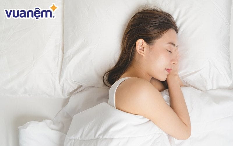 Một số tư thế nguy hiểm đối với những người bị gù lưng mà bạn nên tuyệt đối tránh