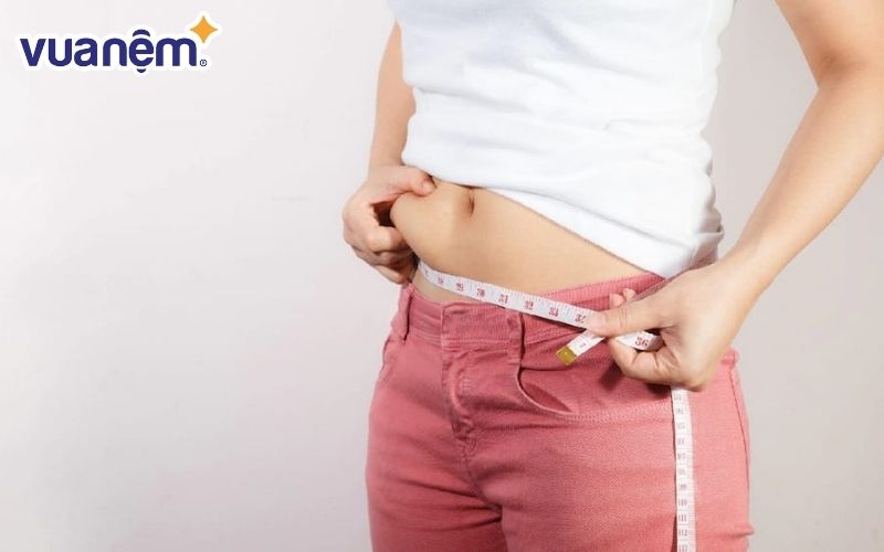 Nếu bạn tăng cân nhanh chóng thì có thể cơ thể đang nạp quá nhiều muối
