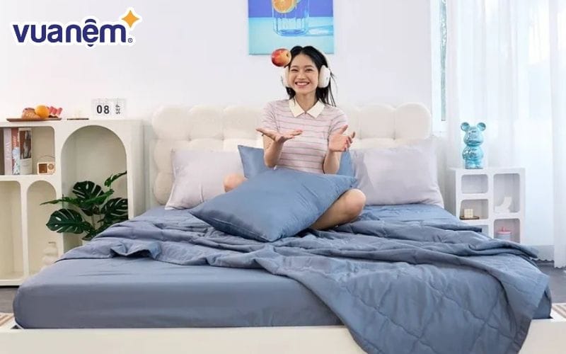 Ga giường không chỉ bảo vệ nệm mà còn giúp tăng độ êm ái khi nằm