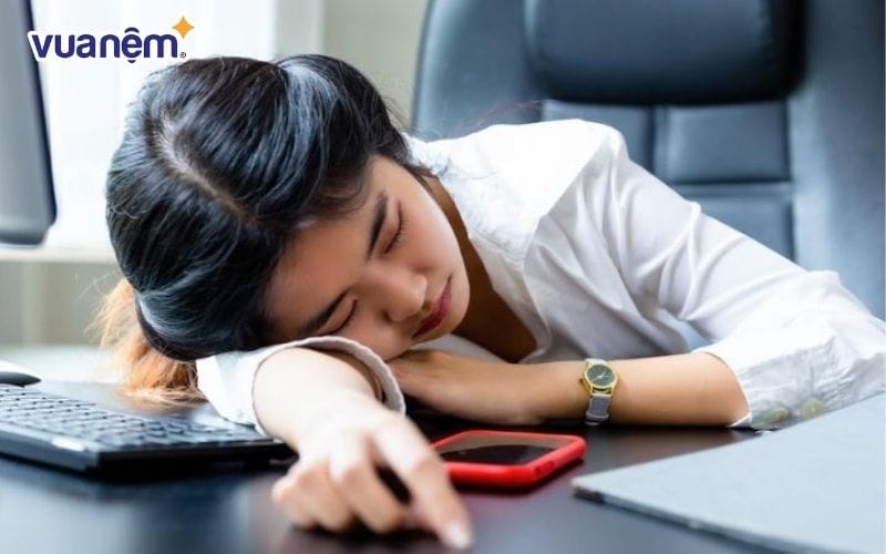 Làm việc không đạt hiệu suất