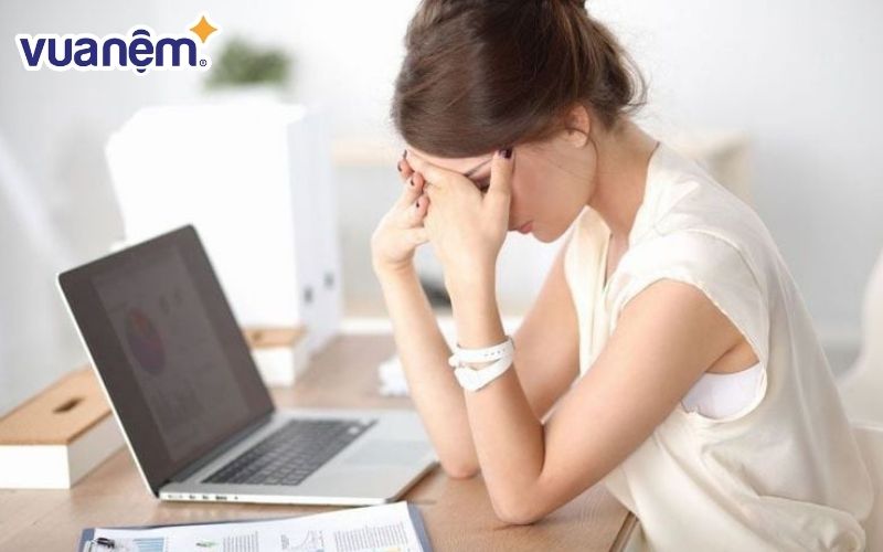 Không ngủ trưa có sao không? - Thiếu ngủ sẽ khiến bạn mỏi mắt