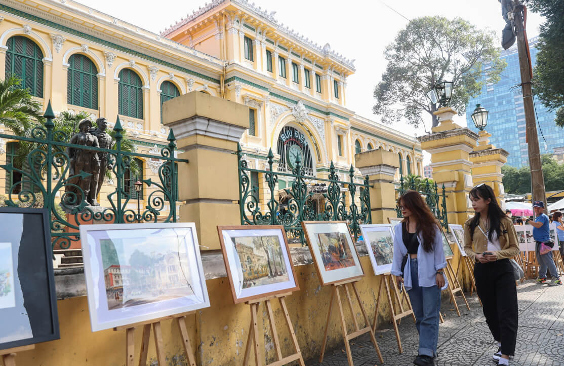 Phương tiện di chuyển đến Bưu điện thành phố