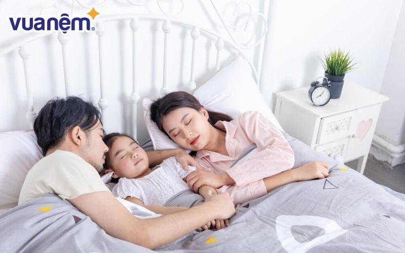 So sánh nệm Liên Á và Kim Cương xem đâu là lựa chọn tốt hơn?