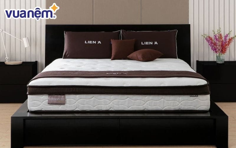 Nệm lò xo Liên Á có mẫu mã đẹp, sang trọng