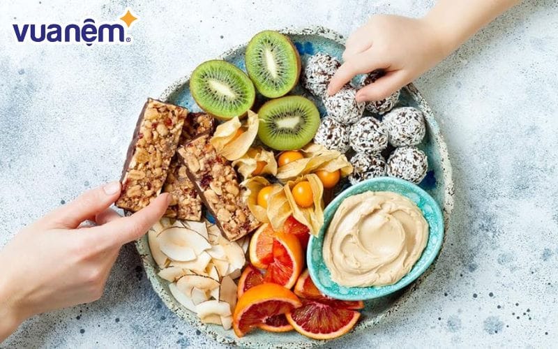 Bữa ăn nhẹ sẽ giúp hormone serotonin được giải phóng