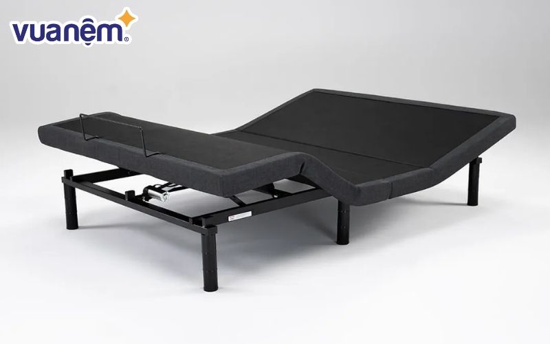 Giường điều khiển thông minh đưa người nằm vào trạng thái không trọng lực thoải mái và êm ái nhất