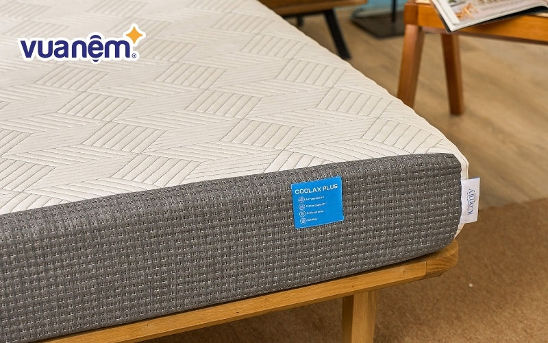 Nệm cho giường điều khiển thông minh không nên quá dày hoặc quá mỏng