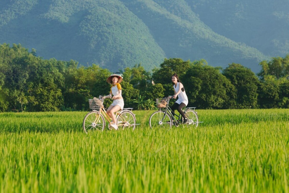 di chuyển ở Mai Châu bằng xe đạp