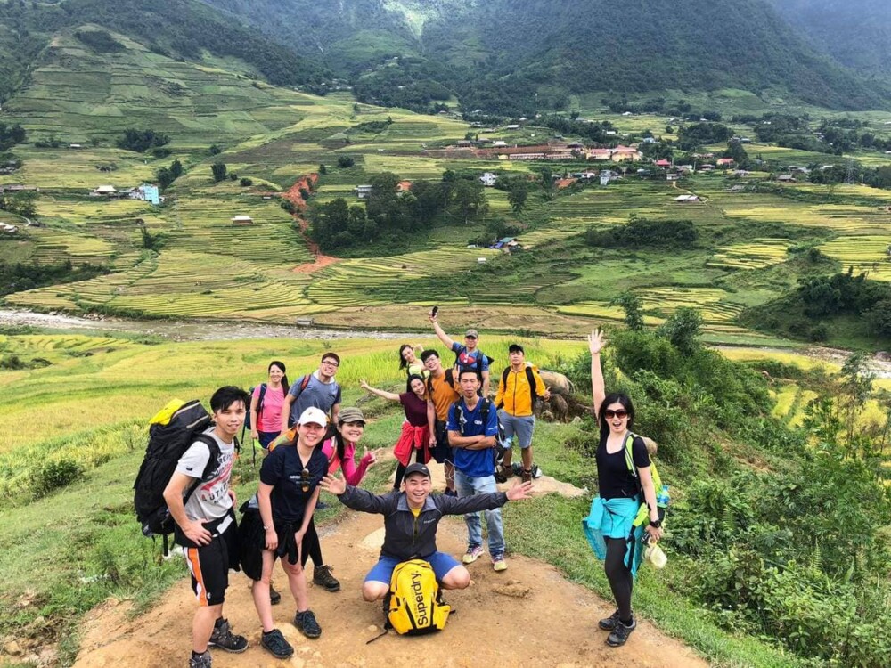 trekking ở bản cát cát