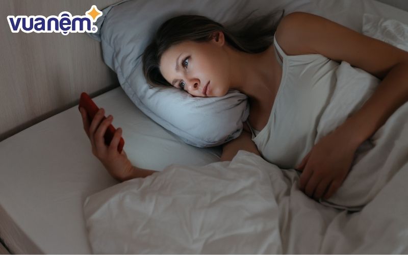 Hạn chế thiết bị điện tử trước khi ngủ