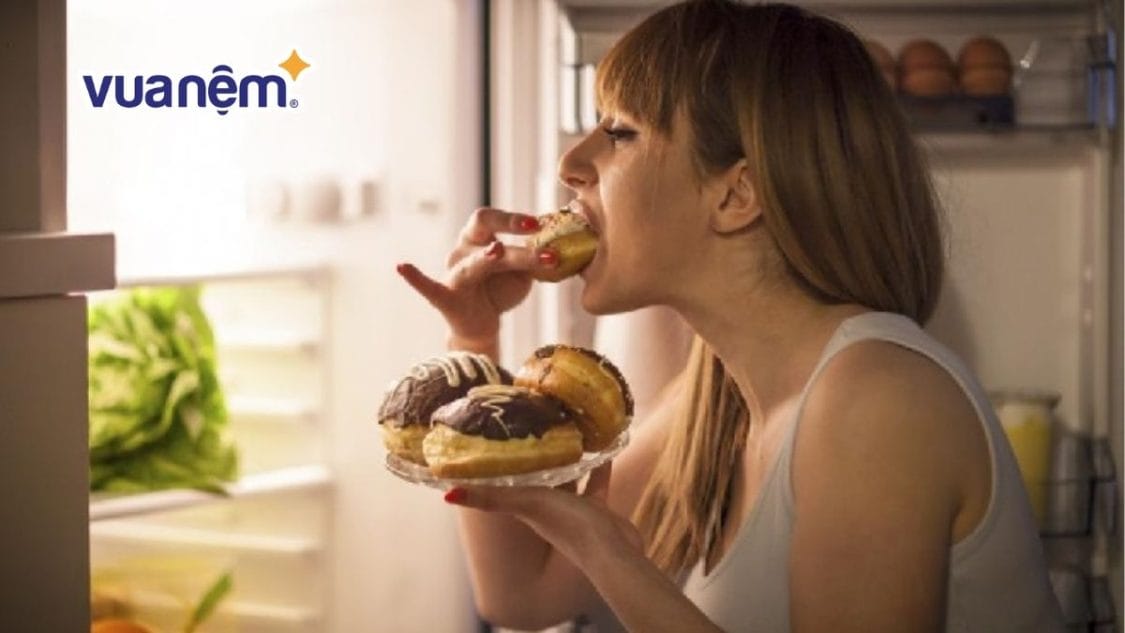 Giải đáp: Bạn nên ngừng ăn bao lâu trước khi đi ngủ?