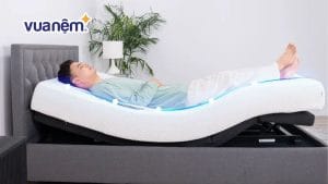 Cách ngủ trong tư thế không trọng lực trên giường điều chỉnh