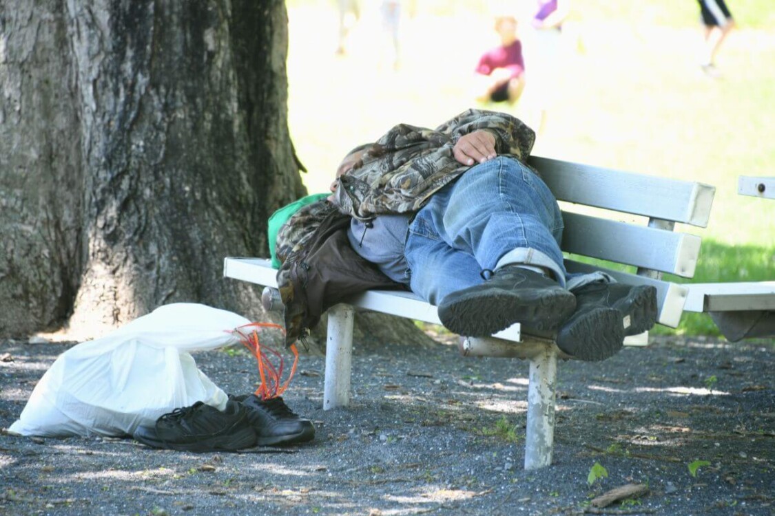 người vô gia cư sẽ phải ngủ nhờ ở công viên