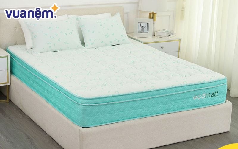 Nệm Edena nổi bật với chất liệu thiên nhiên an toàn, thiết kế sang trọng và khả năng nâng đỡ cơ thể tối ưu