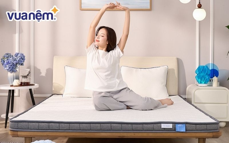 Tạo phòng ngủ thoải mái và mát mẻ giúp có được giấc ngủ REM