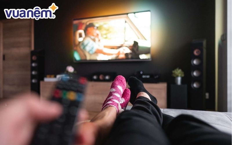 Chú ý điều chỉnh cường độ ánh sáng và tầm nhìn để bảo vệ mắt