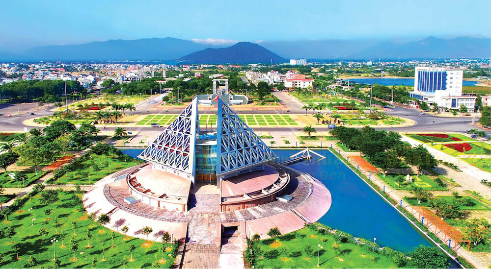 Bảo tàng Ninh Thuận được mệnh danh là viên pha lê nằm hiên ngang trong lòng Phan Rang - Tháp Chàm