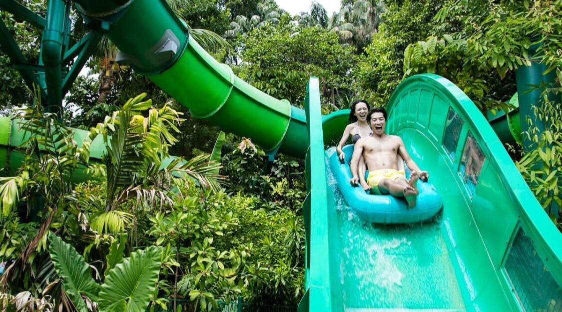 công viên nước Adventure Cove singapore