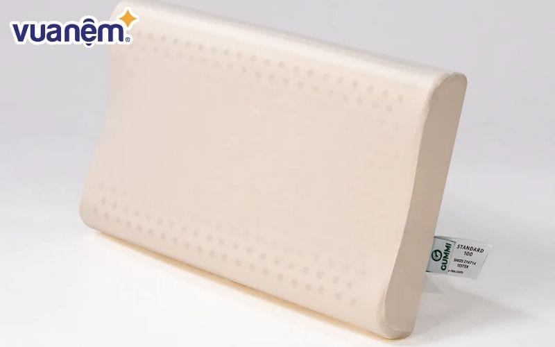 Nên chọn lựa các loại gối có khả năng đàn hồi và khả năng tản nhiệt tốt cho trẻ