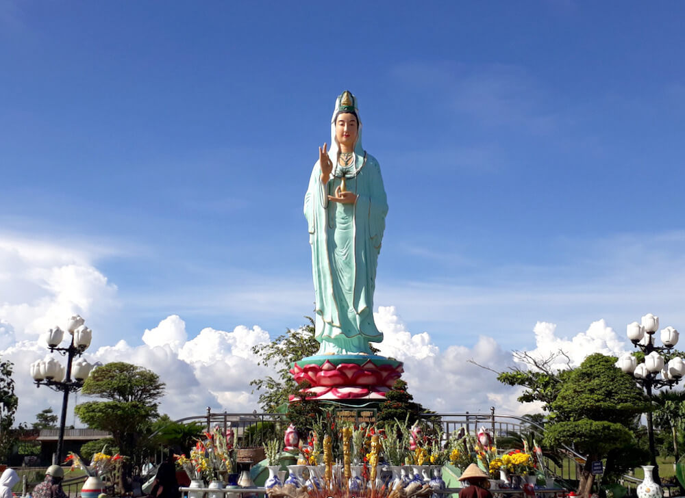 Đến với Khu Phật Bà Nam Hải bạc liêu
