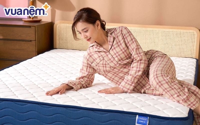 Nhiều loại nệm mới ban đầu mua về rất cứng và mềm dần theo thời gian