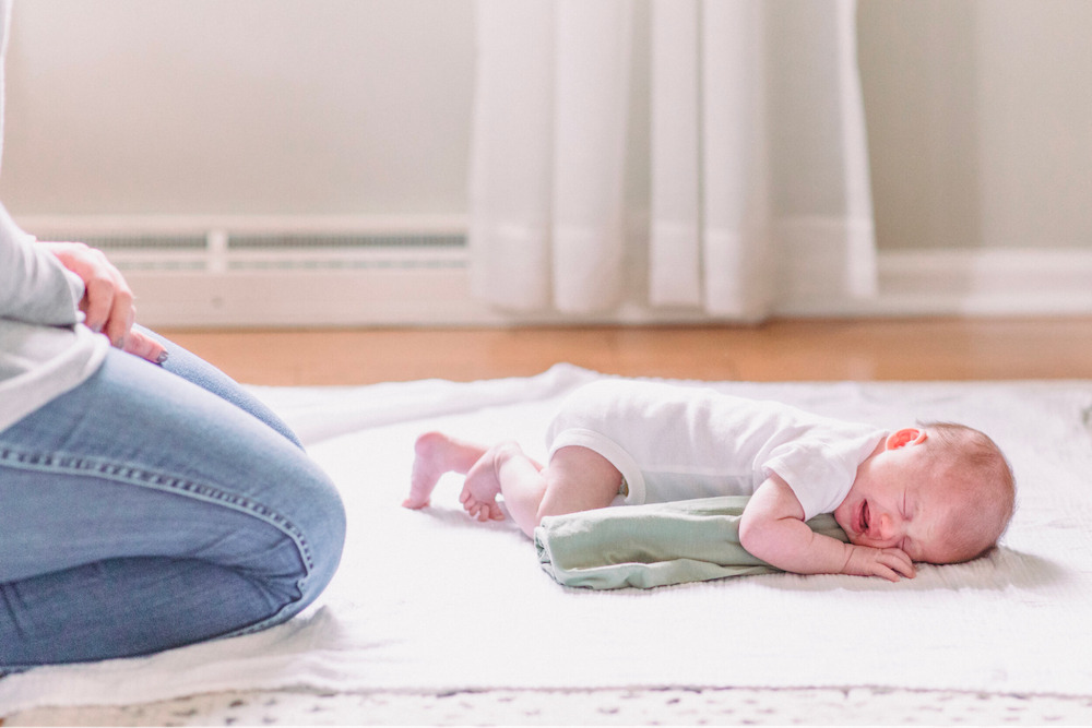 Những lưu ý khi cho bé tummy time