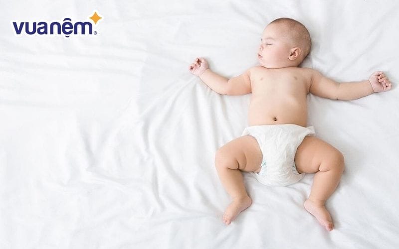 Nằm ngửa là tư thế ngủ giúp tăng chiều cao hiệu quả