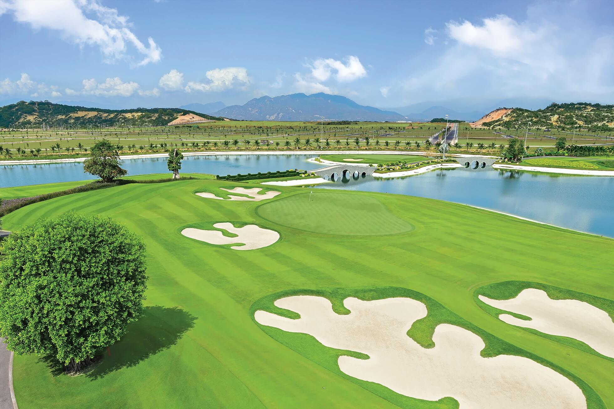 sân golf cam ranh ở đâu