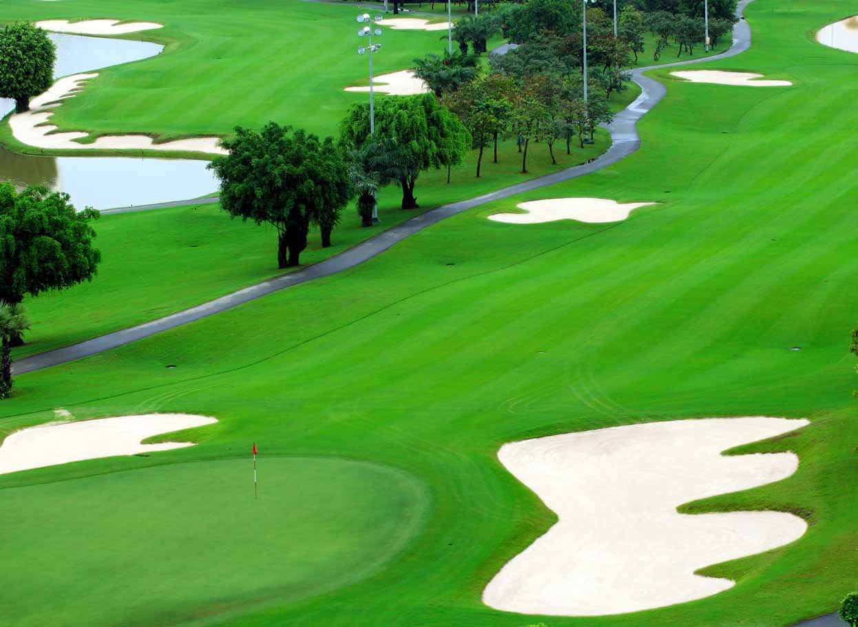 sân golf đồng mô ở đâu