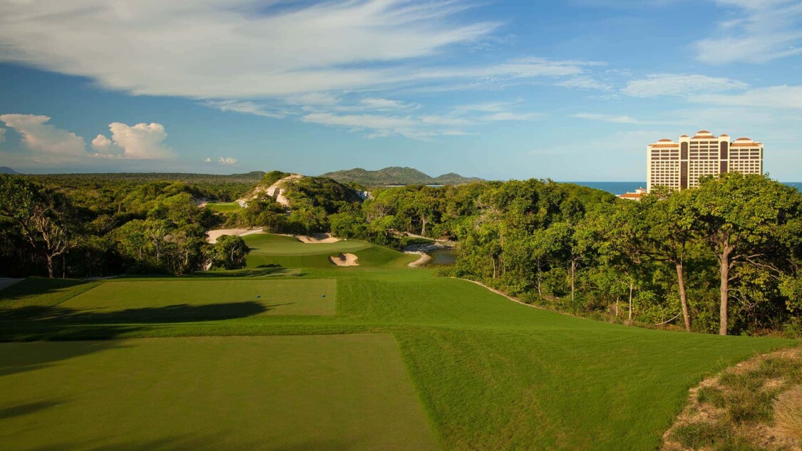 Sân golf The Bluffs Hồ Tràm Vũng Tàu