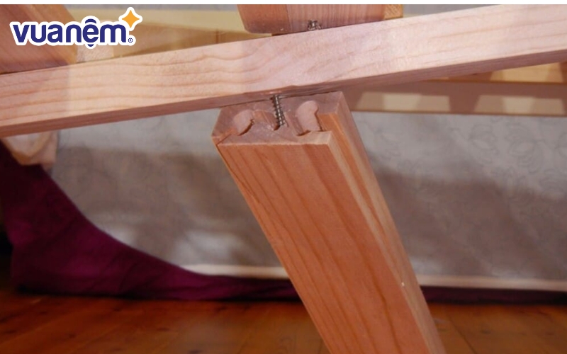 Sập giường đến từ nhiều nguyên nhân