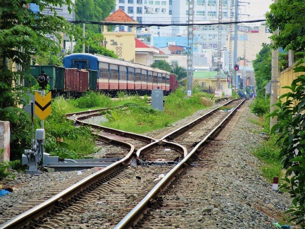 ga tàu tuyến đường sắt Đà Nẵng đến Huế