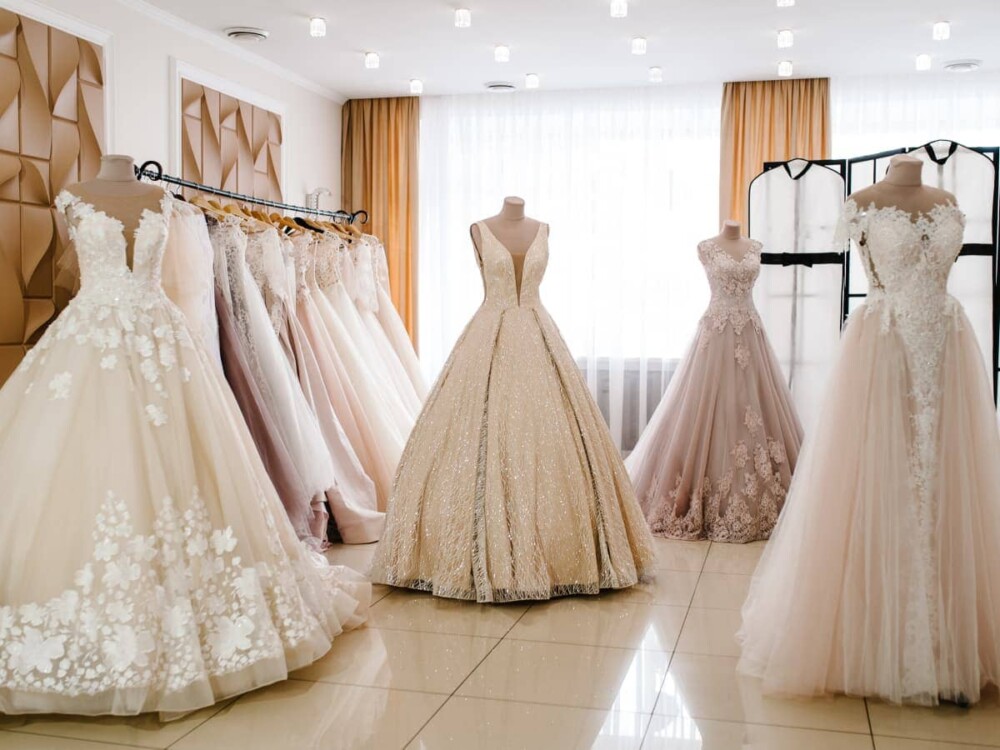 15+ mẫu váy cưới làm lễ nhà thờ thanh lịch & sang trọng - Nicole Bridal