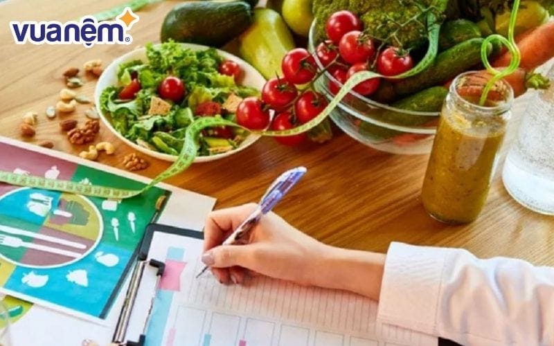 Những gì bạn ăn và uống trong ngày có ảnh hưởng trực tiếp đến chất lượng giấc ngủ