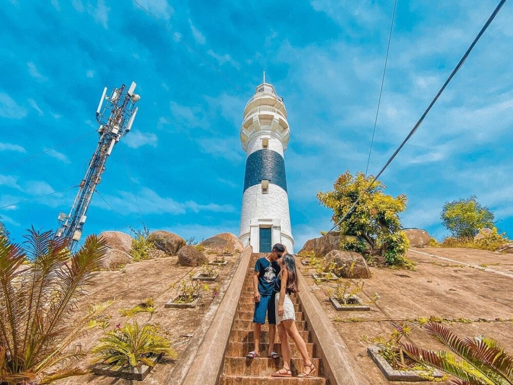 Hải đăng Plogam Bir đảo cù lao