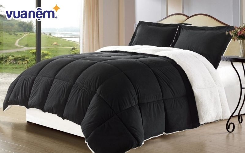 Mỗi loại chăn lông vũ sẽ có độ giữ nhiệt khác nhau, bạn hãy trải nghiệm để tìm ra sản phẩm phù hợp nhất