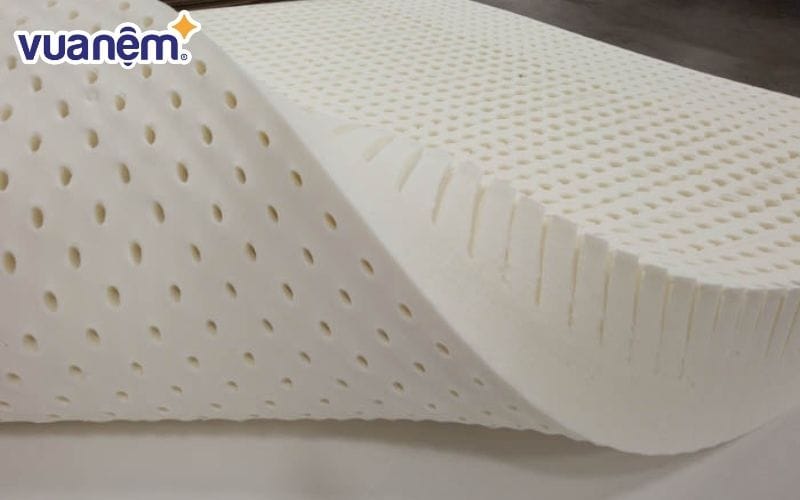 Nệm cao su thiên nhiên giúp ngủ sâu giấc
