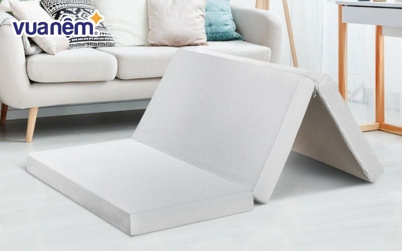 Nệm gấp 3 Liên Á được làm từ chất liệu an toàn với sức khỏe người dùng